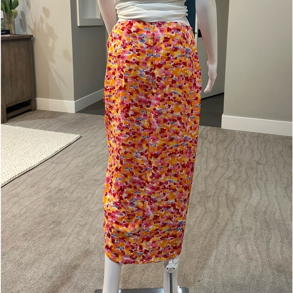Lili Sidonio Floral Midi Skirt Size M - Picture 2 of 6